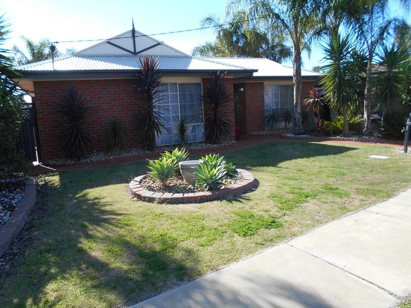 3 Wilkins Grove, Swan Hill VIC 3585