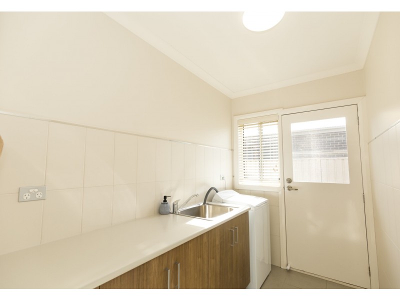 8 Dundas Lane, Swan Hill VIC 3585