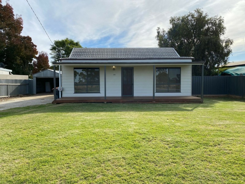 44 Elizabeth Street, Nyah West VIC 3595