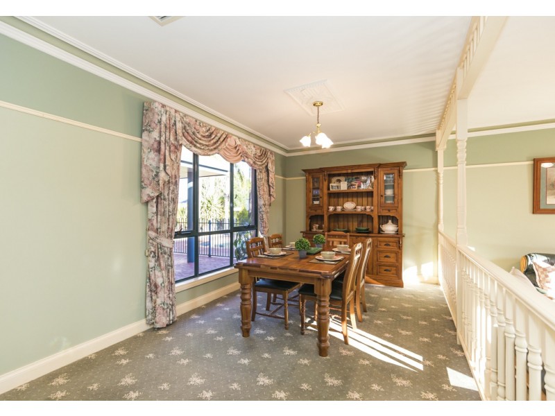 2 Sebastian Close, Swan Hill VIC 3585