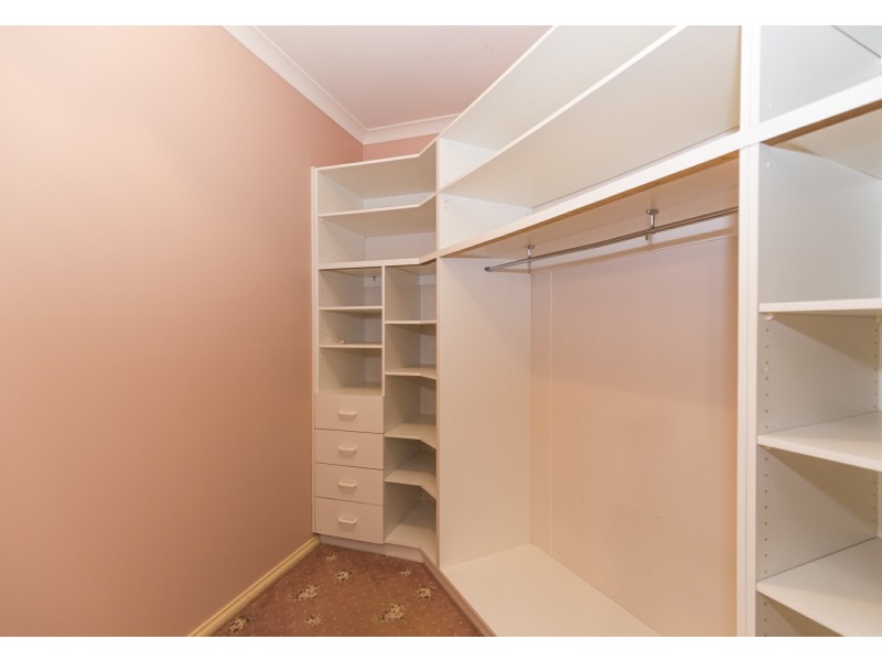 2 Sebastian Close, Swan Hill VIC 3585