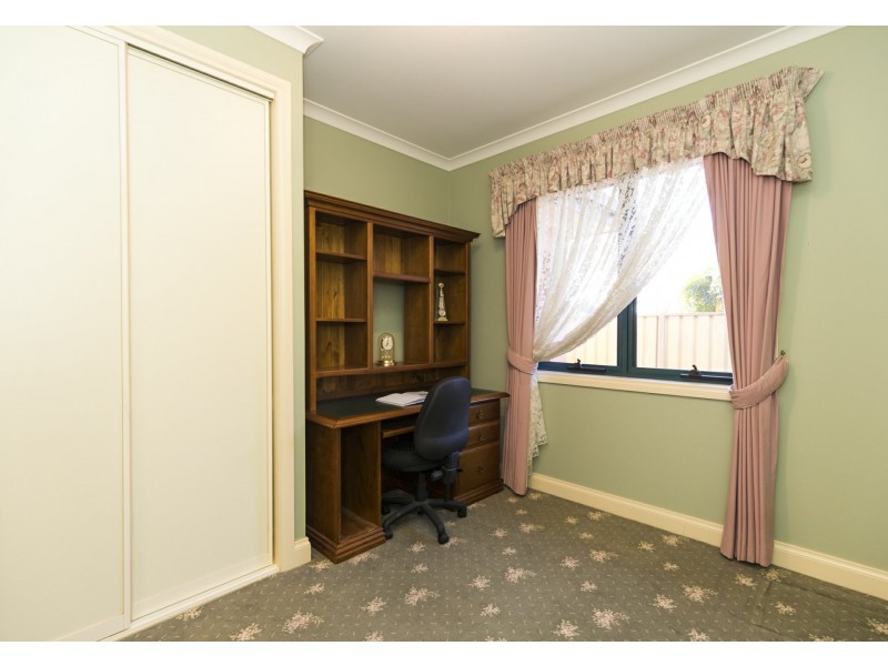 2 Sebastian Close, Swan Hill VIC 3585