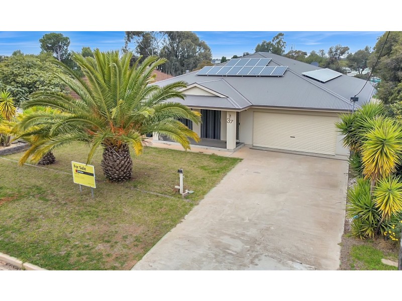 37 Monash Avenue, Nyah West VIC 3595