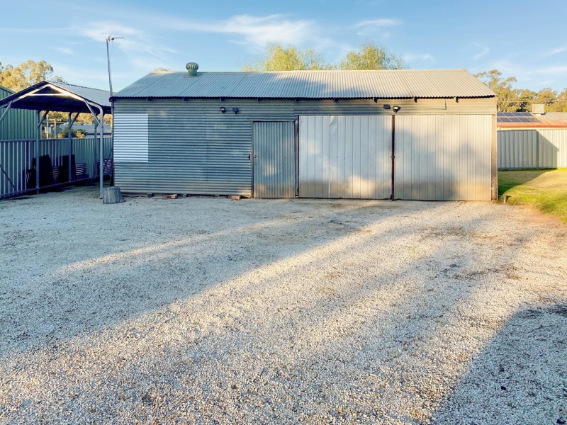 122 Stradbroke Avenue, Nyah VIC 3594