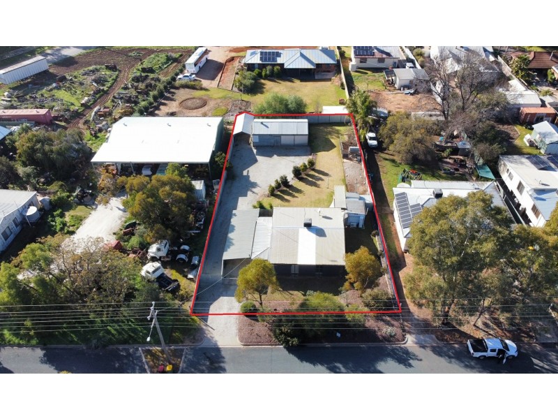 122 Stradbroke Avenue, Nyah VIC 3594