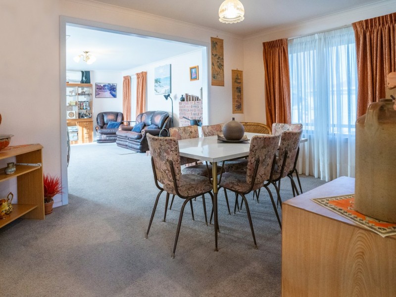 24 Wilkins Grove, Swan Hill VIC 3585