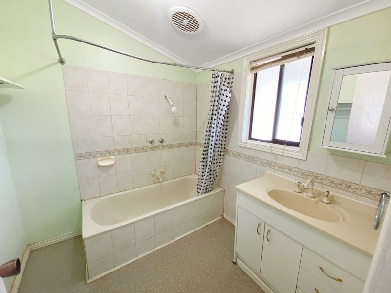 65 Hannon Street, Sea Lake VIC 3533