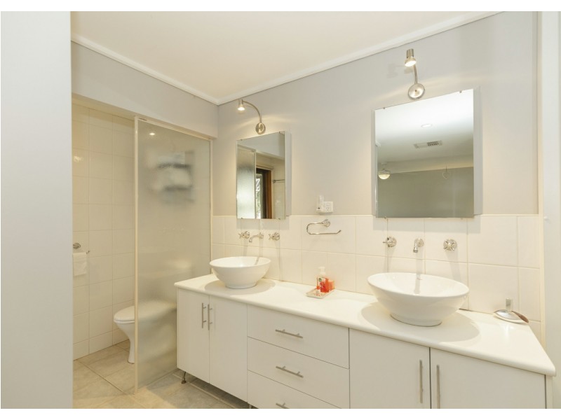 57 Douglas Road, Swan Hill VIC 3585