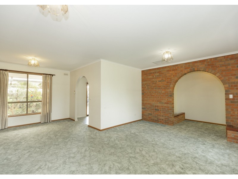 419 Lakeside Drive, Lake Boga VIC 3584