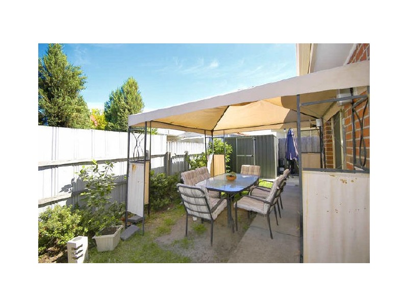 2/7 Emery St, Preston VIC 3072
