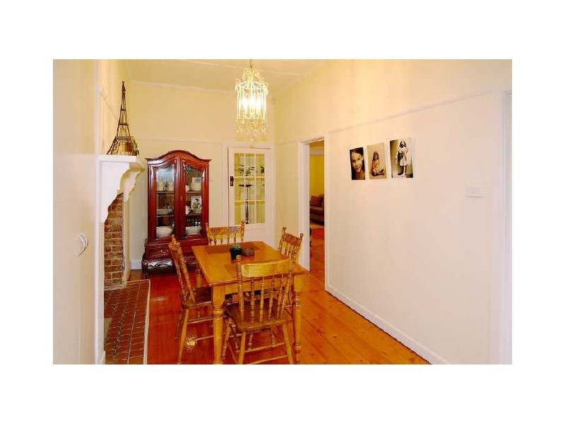 86 Miller Street, Preston West VIC 3072