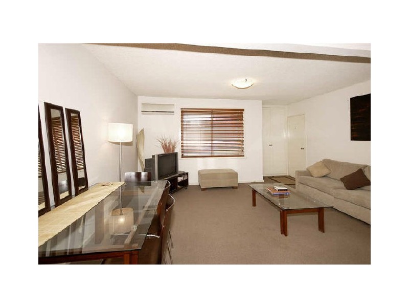 4/15 Cassels Road, Brunswick VIC 3056