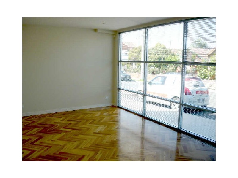 1/36 Railway Place, Fairfield VIC 3078