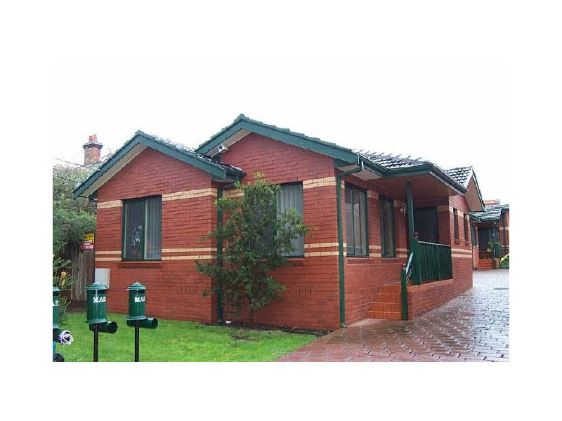 1/17 Collins Street, Thornbury VIC 3071