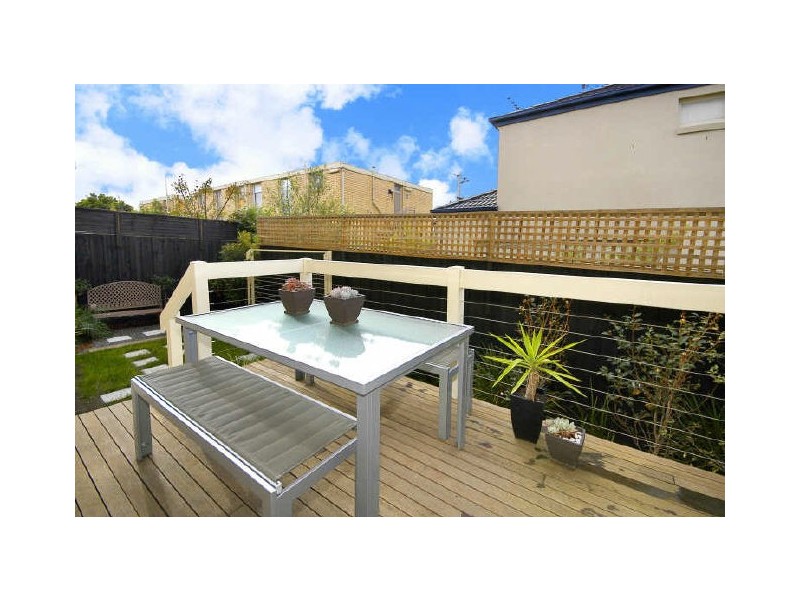5/24 Dundas Street, Thornbury VIC 3071