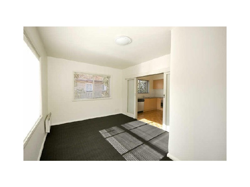 1/492 Moreland Road, Brunswick West VIC 3055