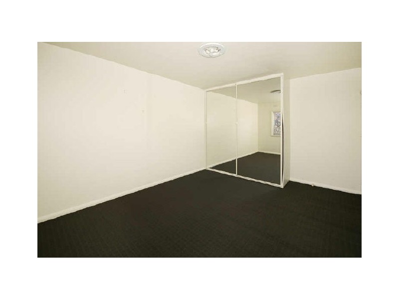 1/492 Moreland Road, Brunswick West VIC 3055