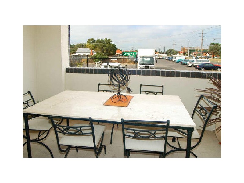 Apt47, 102 St Georges Rd, Preston VIC 3072