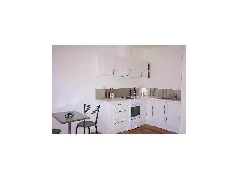 18/133 Clarke St, Northcote VIC 3070