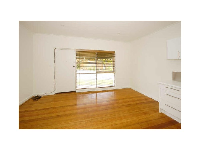 18/133 Clarke St, Northcote VIC 3070
