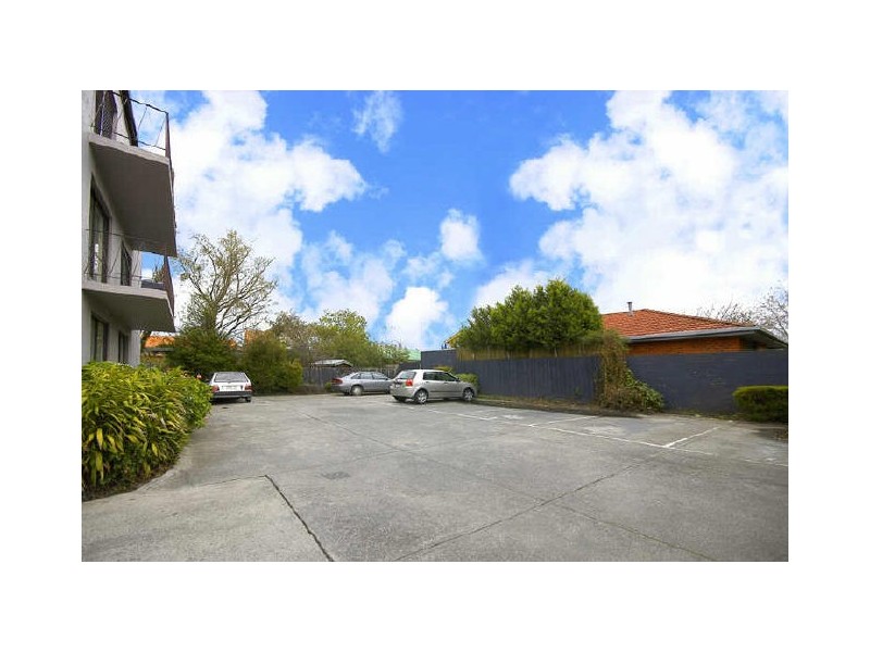 10/6 Arthur Street, Fairfield VIC 3078