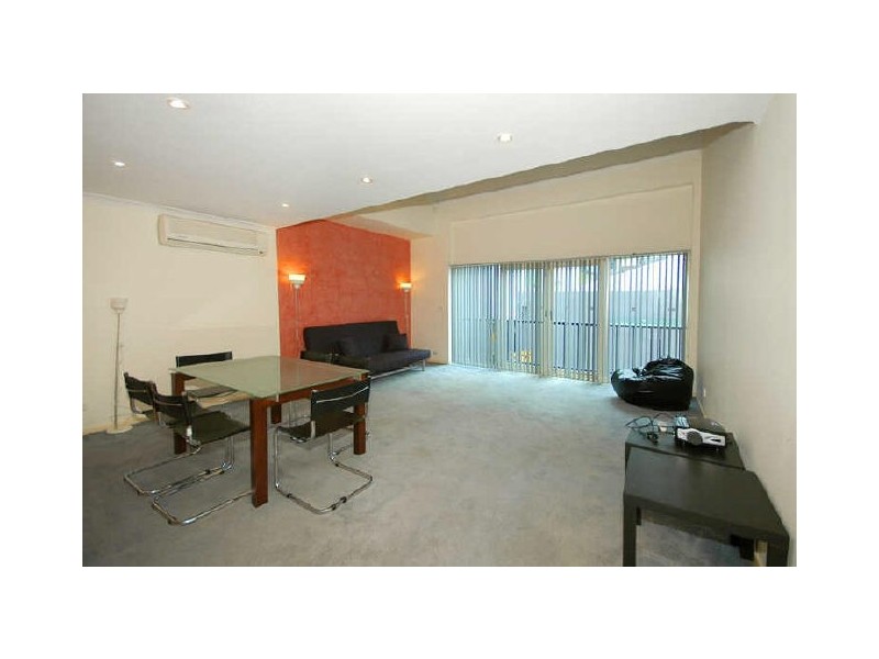 15 Nicholson Place, Melbourne VIC 3000