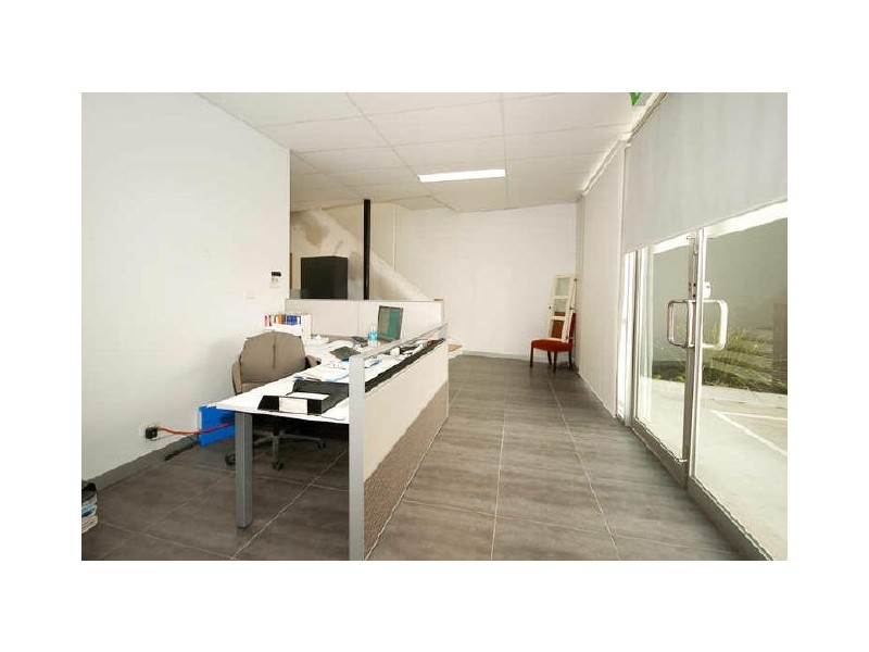 1/18 Mallett Road, Tullamarine VIC 3043