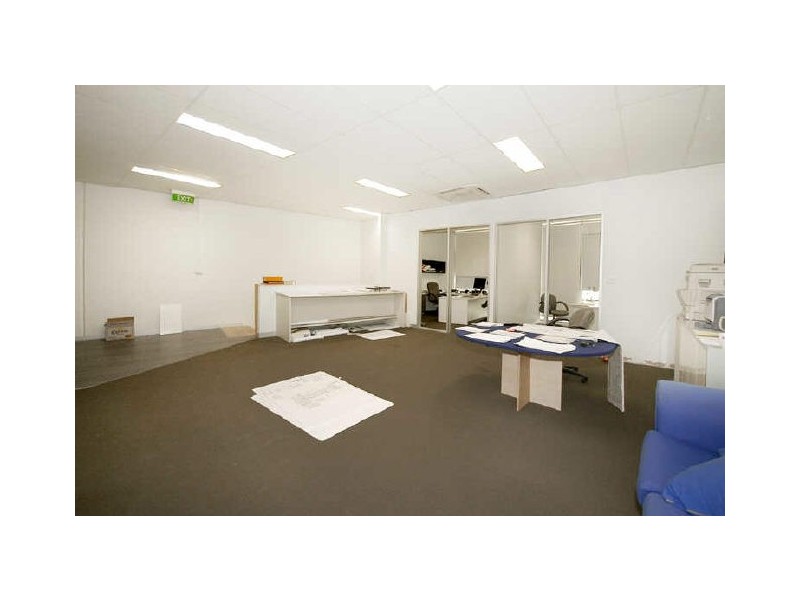 1/18 Mallett Road, Tullamarine VIC 3043