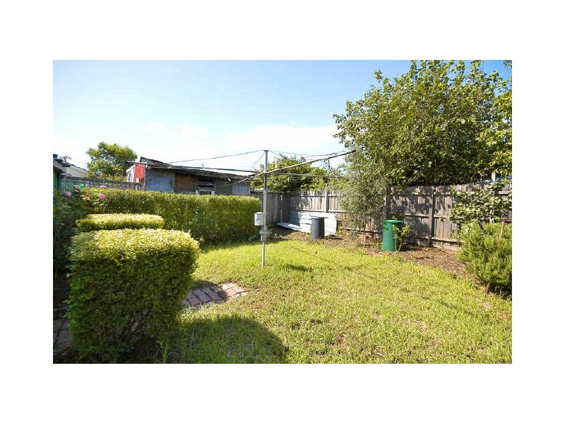 1 Waihi Avenue, Brunswick East VIC 3057