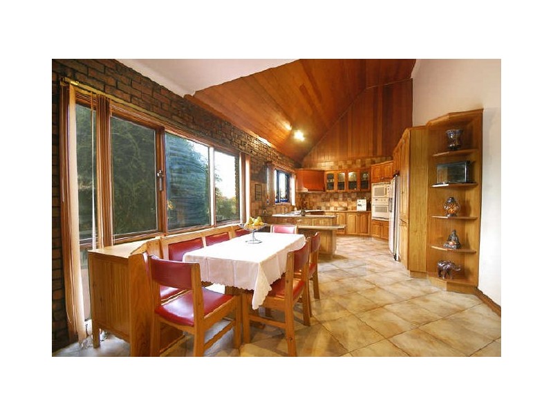 7 Monza Court, Reservoir VIC 3073
