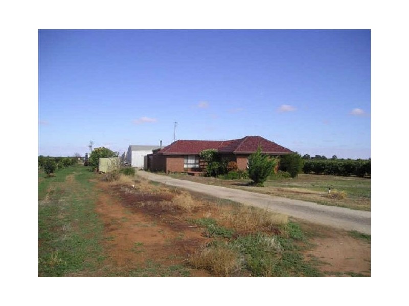 432 Cumnock Road, Tresco West VIC 3584