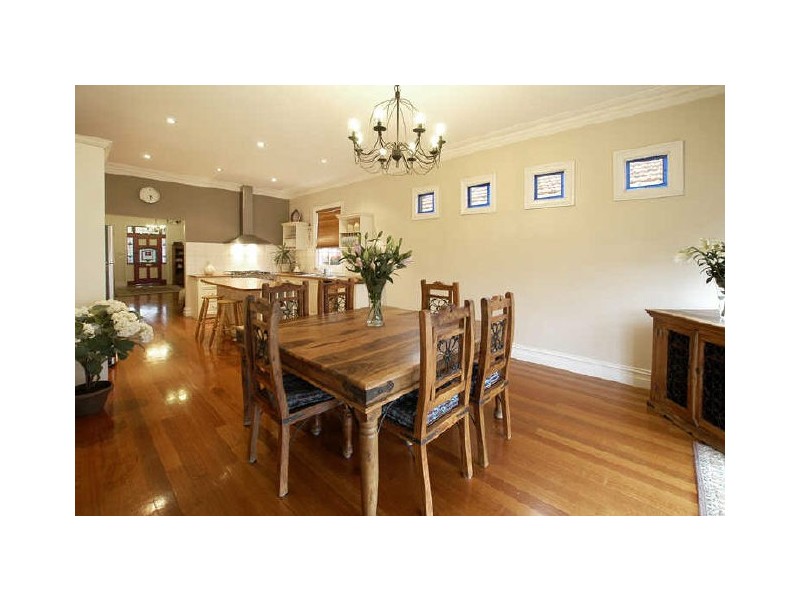 16 Phillips Street, Coburg VIC 3058