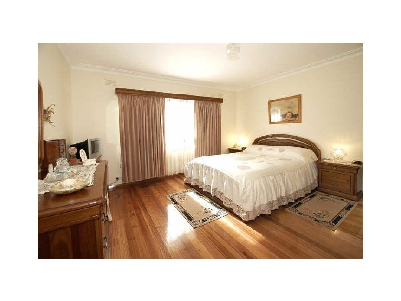 65 Middle Street, Glenroy VIC 3046