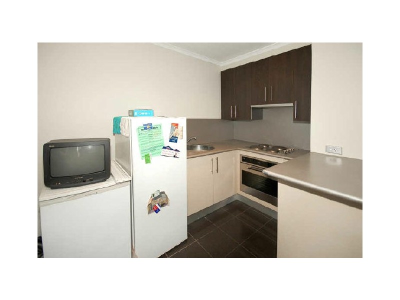 8/29 Clyde Street, Thornbury VIC 3071