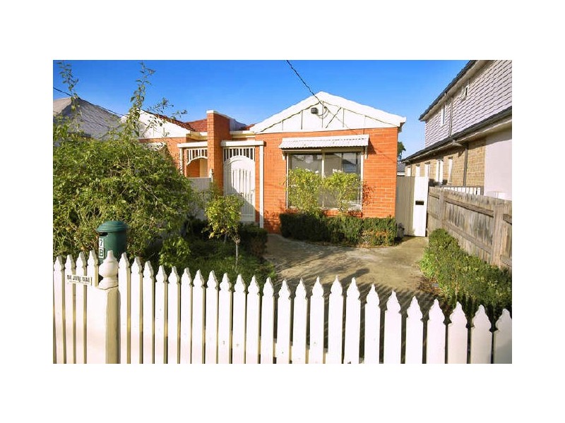 2/127 Beaconsfield Parade, Northcote VIC 3070