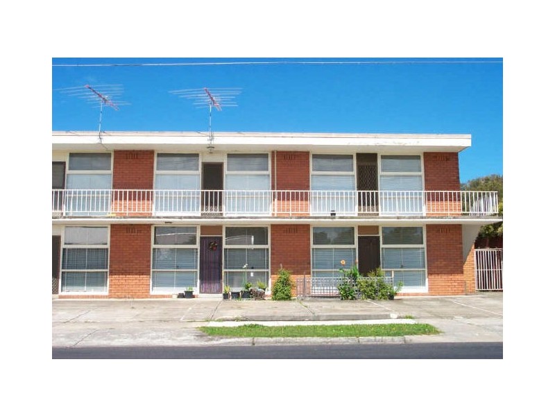 4/15 Rennie Street, Thornbury VIC 3071