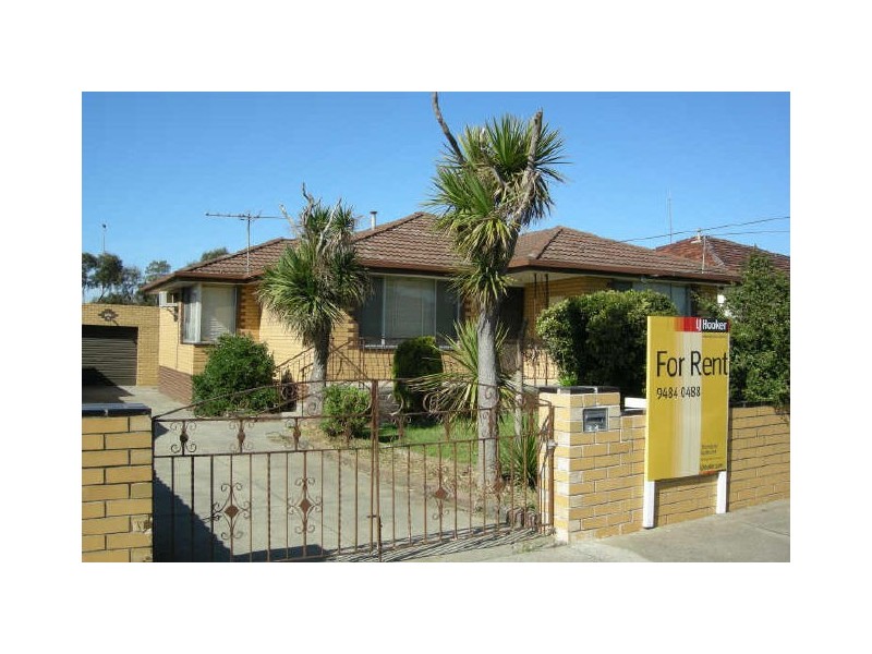 33 Melaleuca Drive, Thomastown VIC 3074
