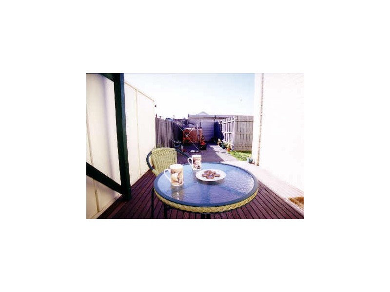 3/90 Normanby Avenue, Thornbury VIC 3071