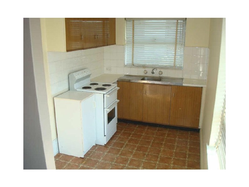 10/19 Normanby Avenue, Thornbury VIC 3071