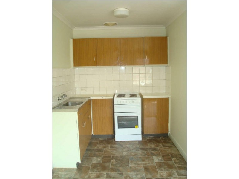 8/19 Normanby Avenue, Thornbury VIC 3071