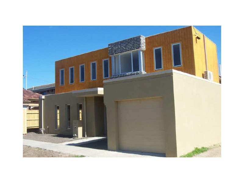 1A Powell Street, Regent VIC 3073