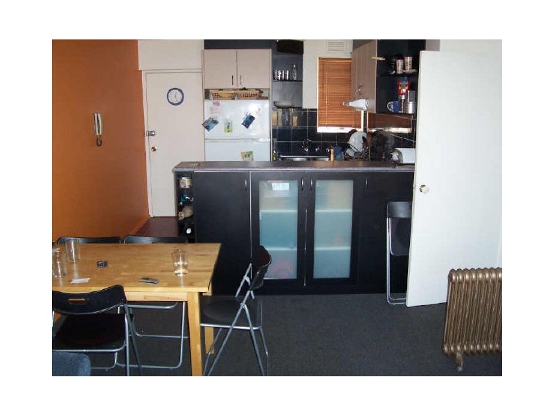 6/1 Collins Street, Thornbury VIC 3071