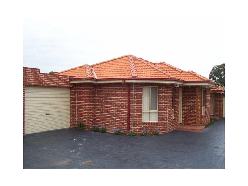 2/12 Goulburn Avenue, Reservoir VIC 3073