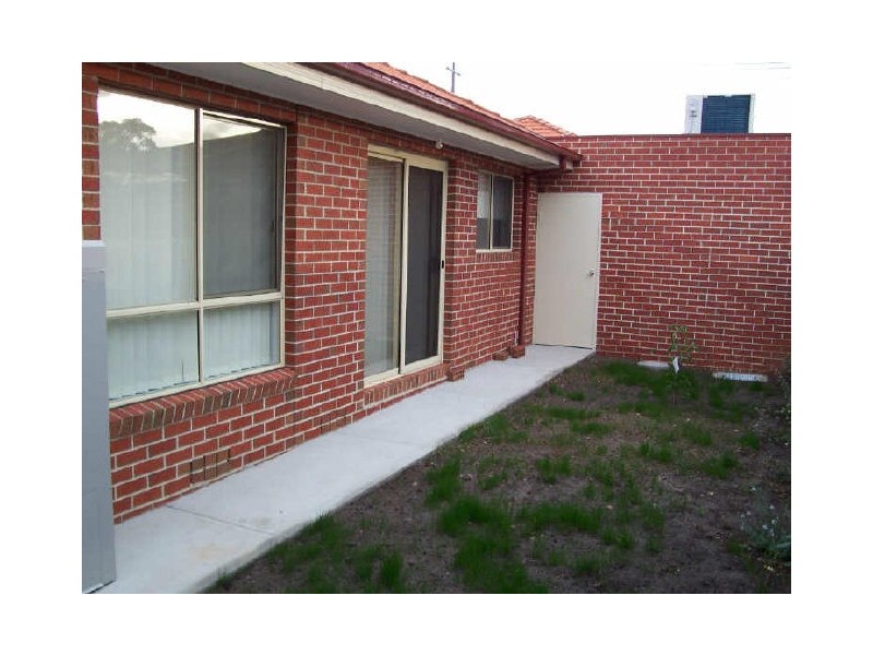 2/12 Goulburn Avenue, Reservoir VIC 3073