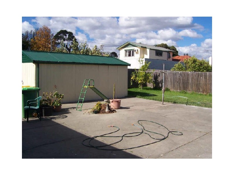286 Raleigh street, Thornbury VIC 3071