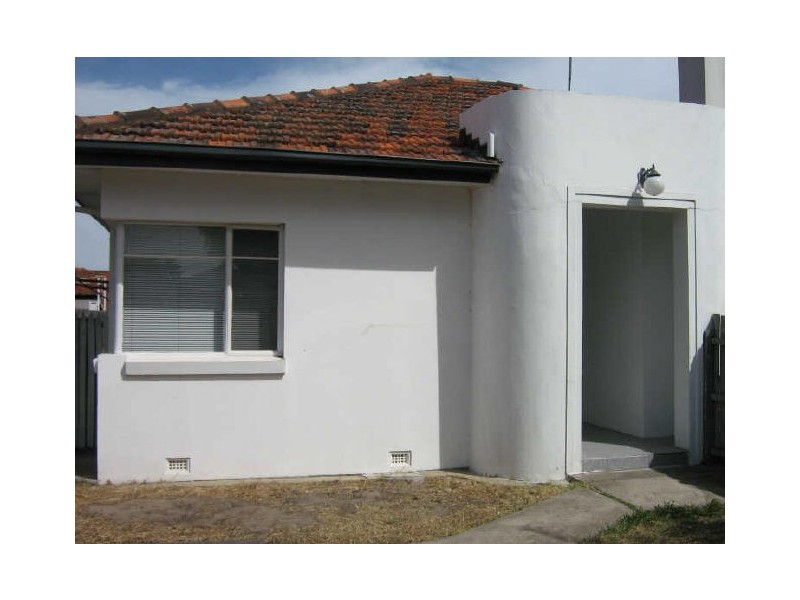 2/198 Raleigh Street, Thornbury VIC 3071