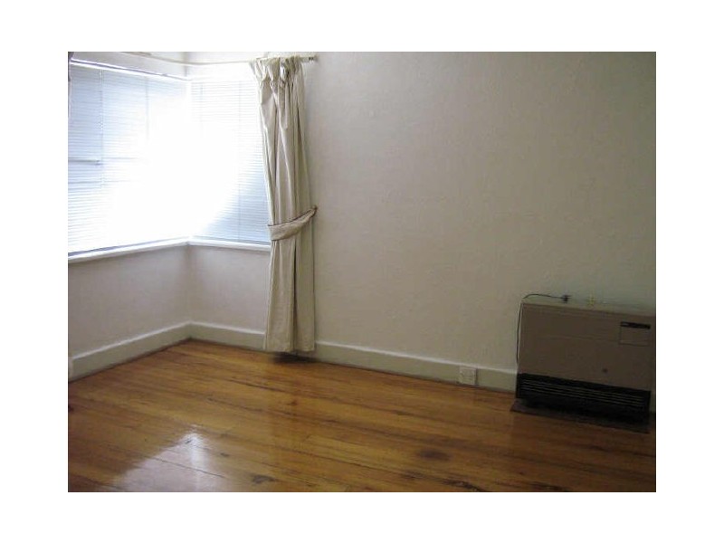 2/198 Raleigh Street, Thornbury VIC 3071