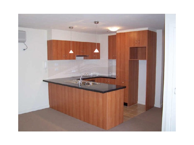 2/102-104 St.Georges Road, Preston VIC 3072