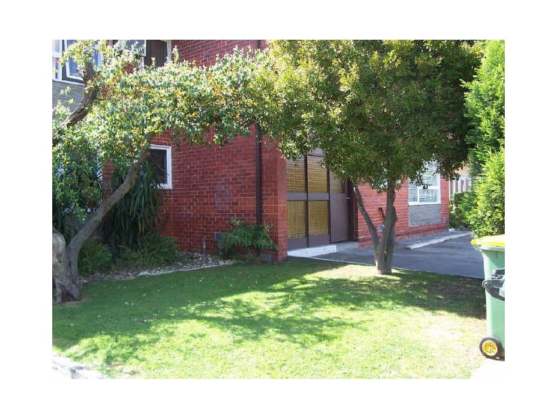 1/39 Rossmoyne Street, Thornbury VIC 3071