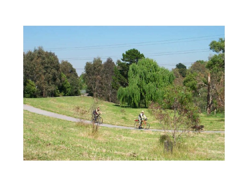 20 Banbury Road, Reservoir VIC 3073